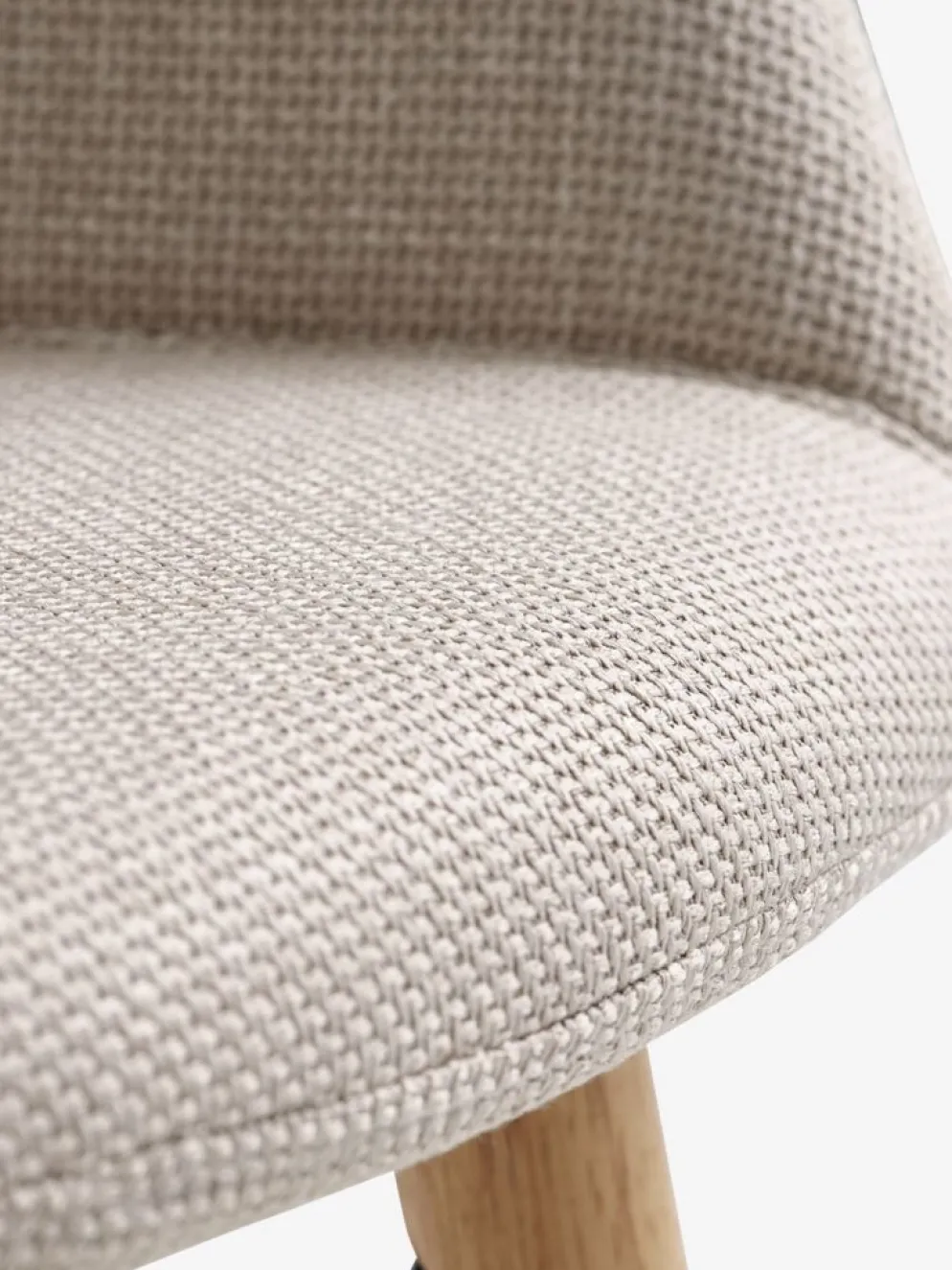 ADSLEVSilla de comedor ADSLEV tela beis/color roble natural