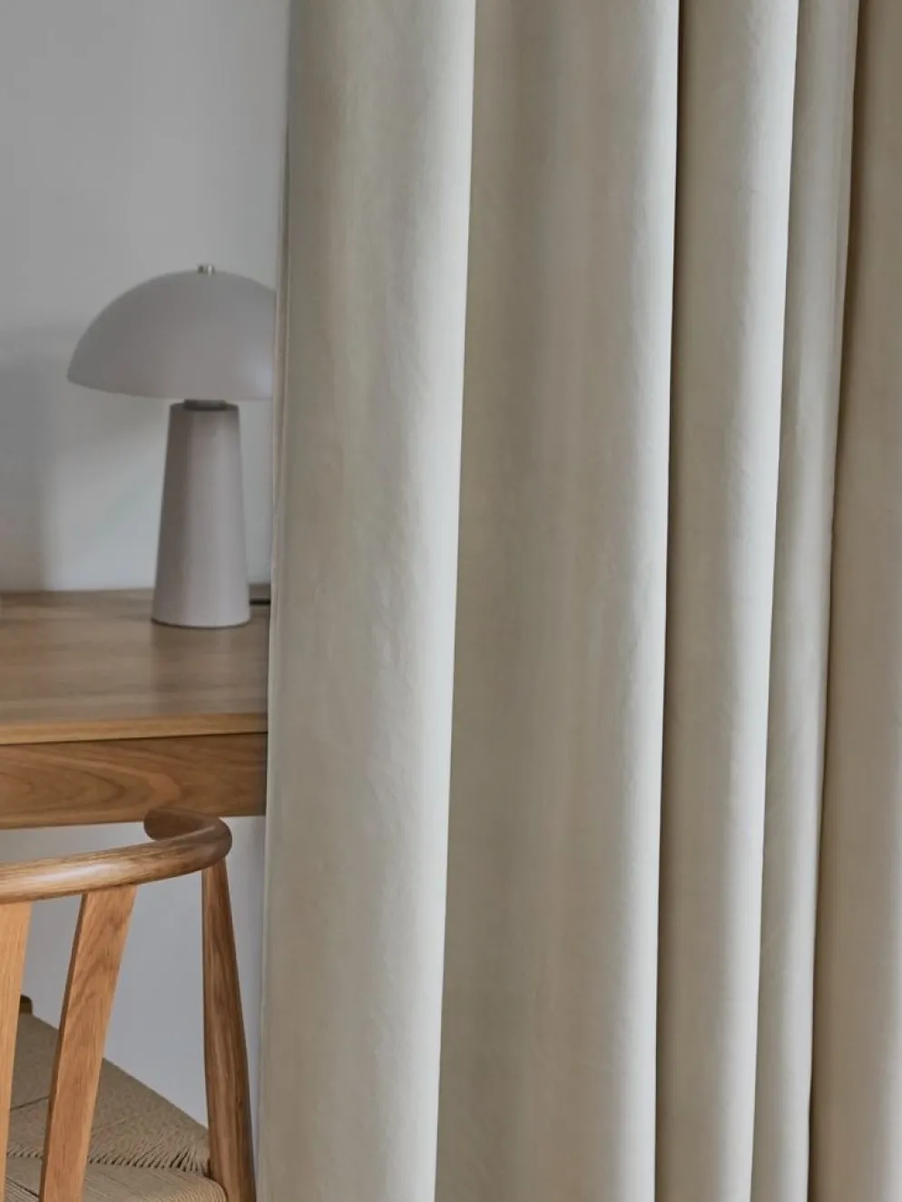 AUSTRACortina AUSTRA 1x140x300 terciopelo beis