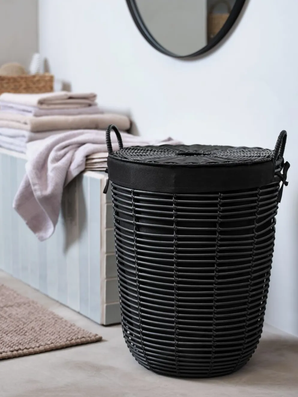 ELIFCesta para ropa ELIF Ø40xA56cm negro con tapa