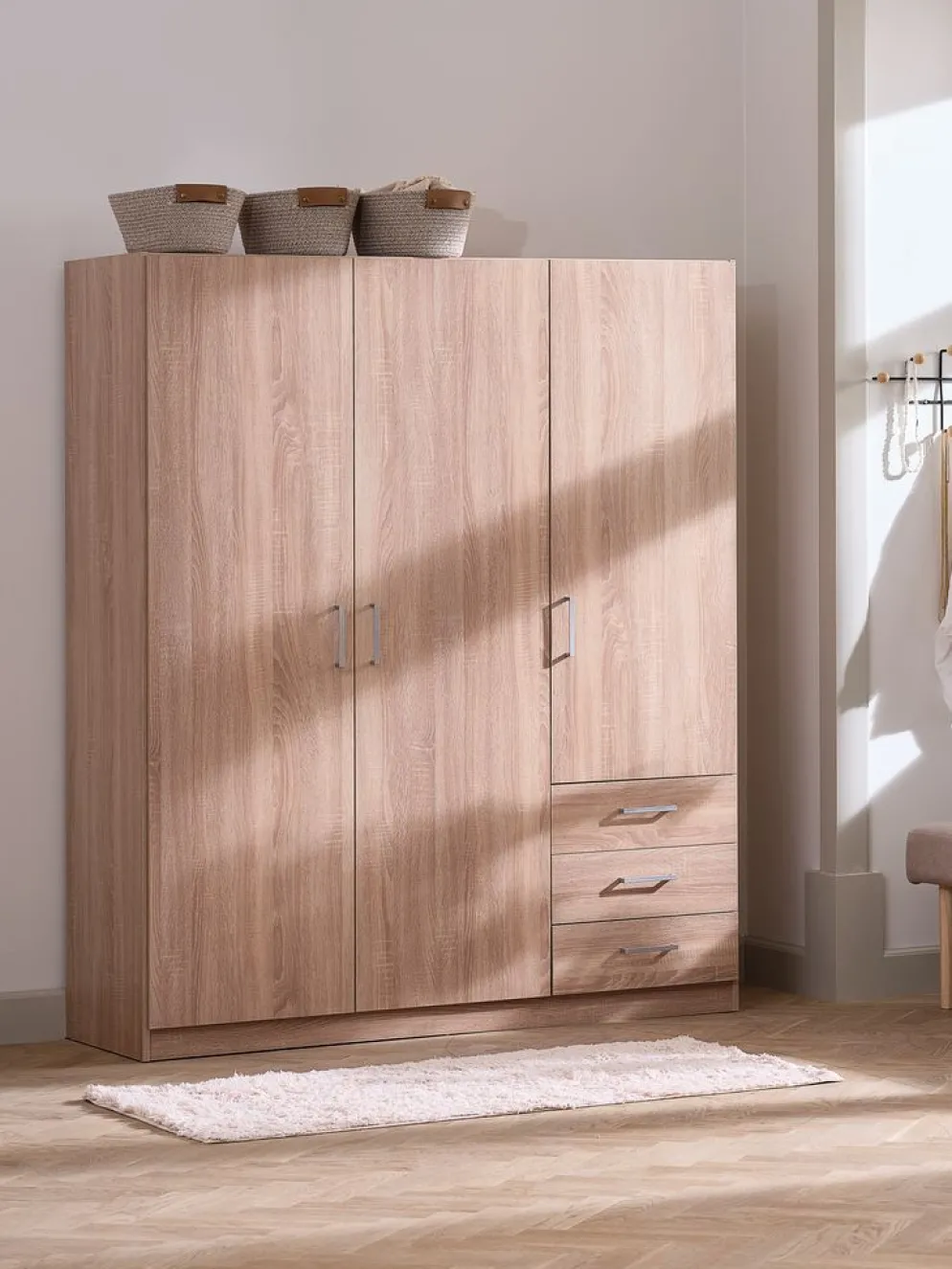 FANDRUPArmario FANDRUP 145x176 3 puertas 3 cajones color roble cl
