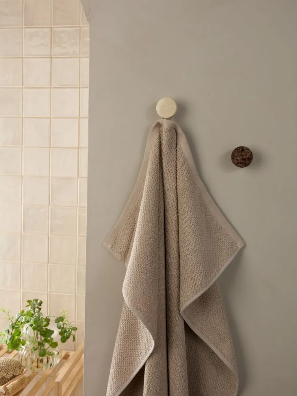 GISTADPLUSToalla de mano GISTAD 50x90 beis