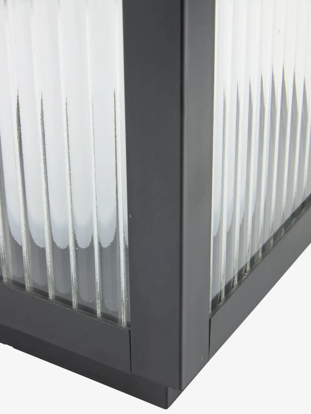 GULDSMEDFarol ULDSMED A22xL22xA48cm con LED negro