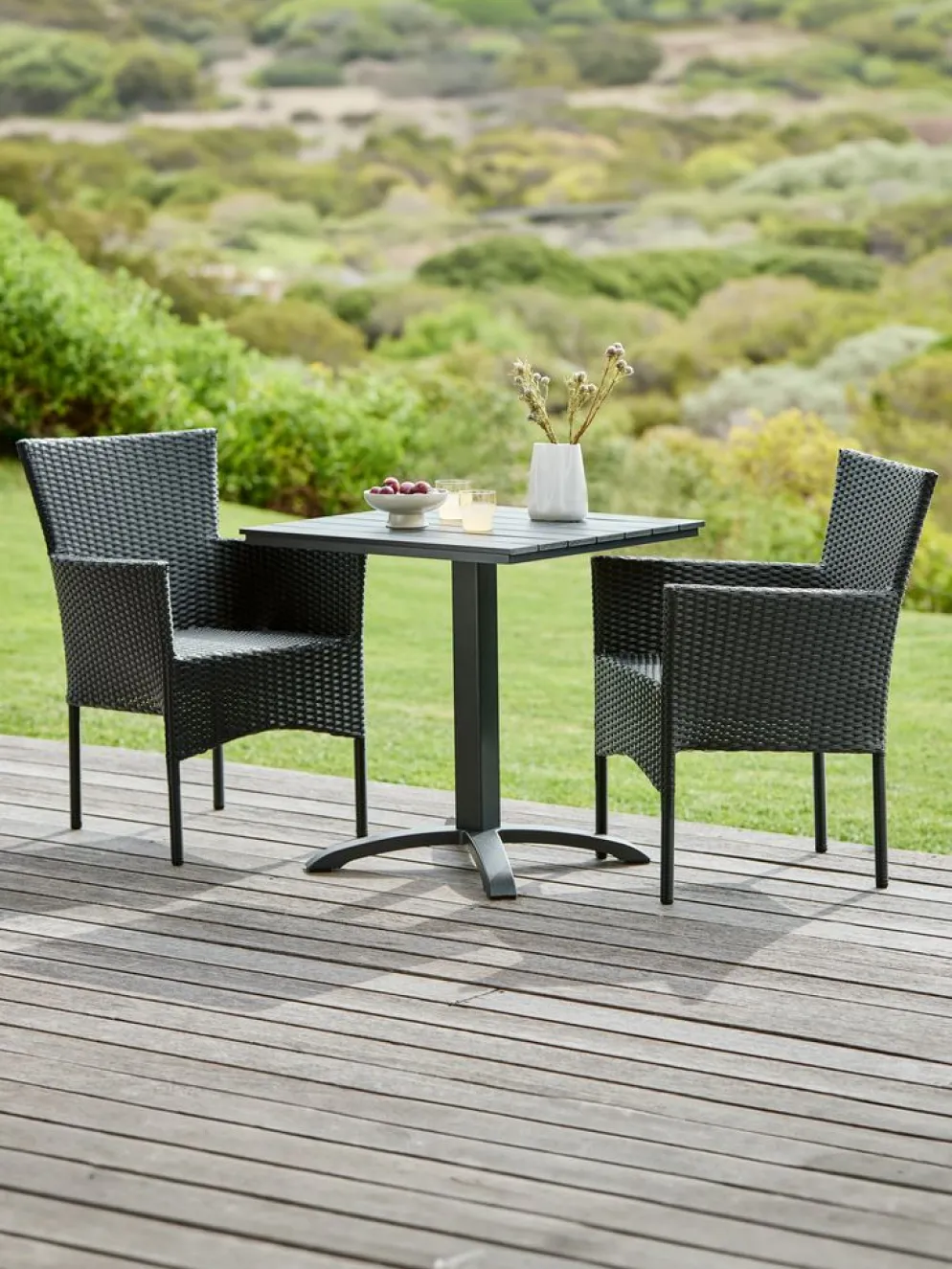 HOBRO + AIDTMesa HOBRO L70 + 2 sillas AIDT negro