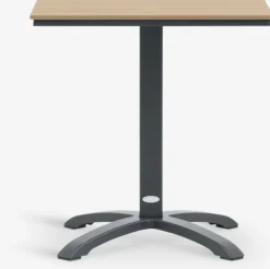HOBRO + TAGMARKMesa HOBRO L70 natural + 2 sillas TAGMARK negro