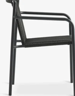 HSTEHAVE + KRISTIANSTADMesa HESTEHAVE L205/275 negro + 4 sillas KRISTIANSTAD verde