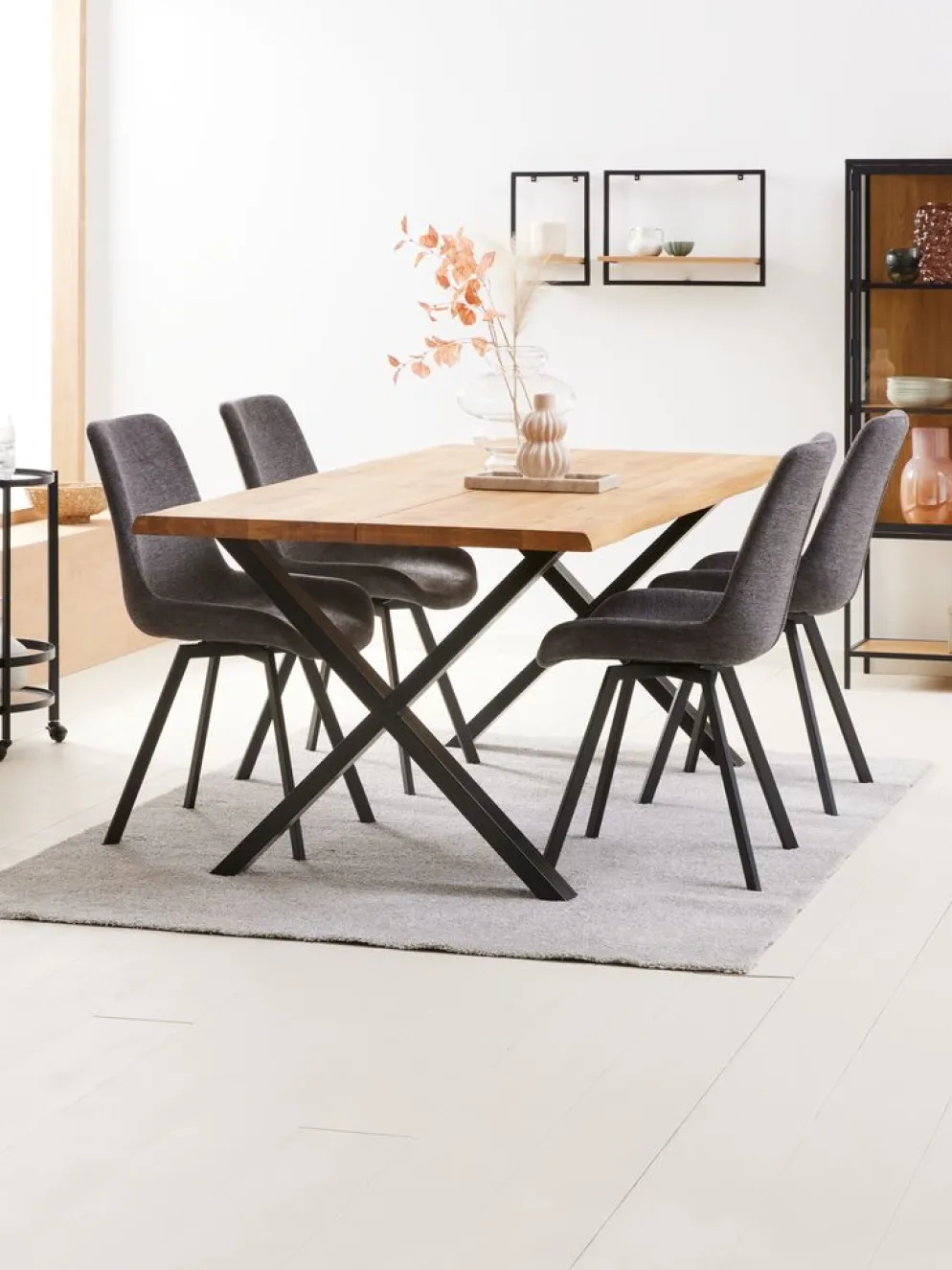 HYGUMSilla de comedor HYGUM giratoria gris/negro