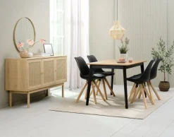 JEGIND + BLOKHUSMesa JEGIND L130 roble natural/negro +4 sillas BLOKHUS negro