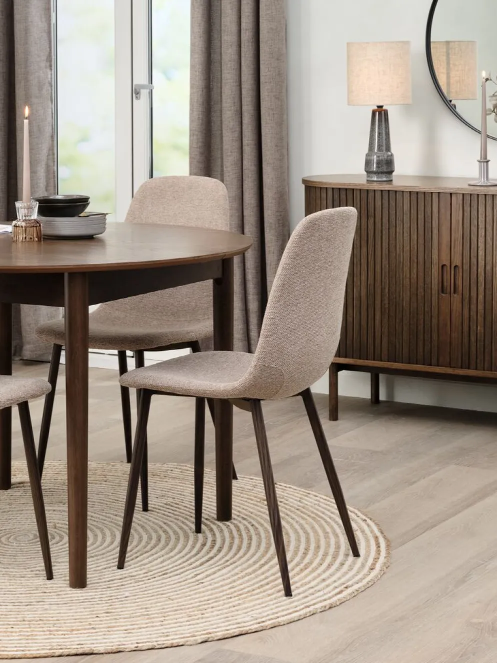 JONSTRUPSilla de comedor JONSTRUP tela beis/color roble oscuro