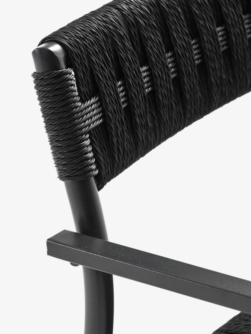 KAPPRUET + TRILLEVALLENMesa KAPPRUET L65 + 2 sillas TRILLEVALLEN negro