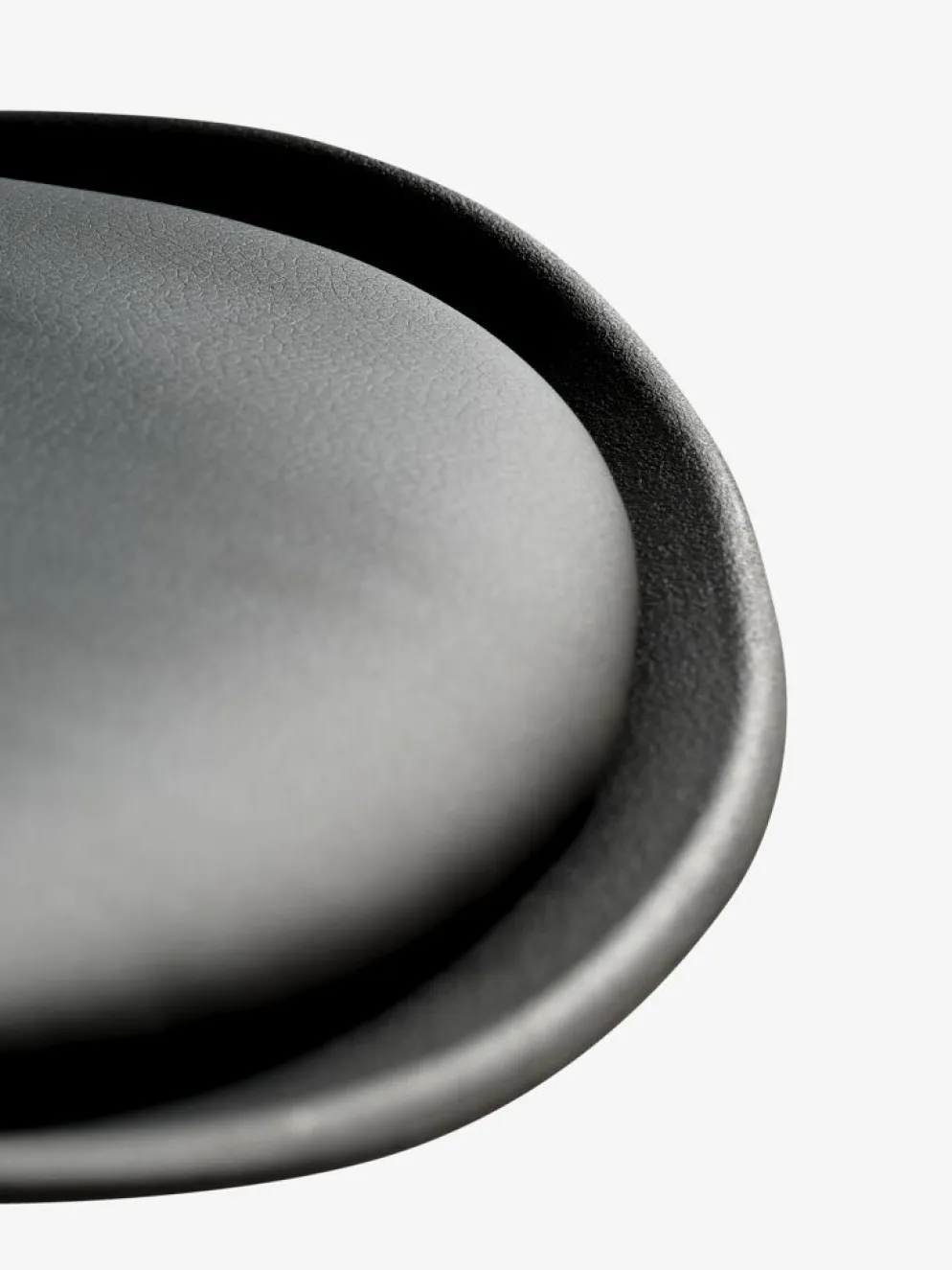 KLARUPSilla de comedor KLARUP polipiel negro/negro