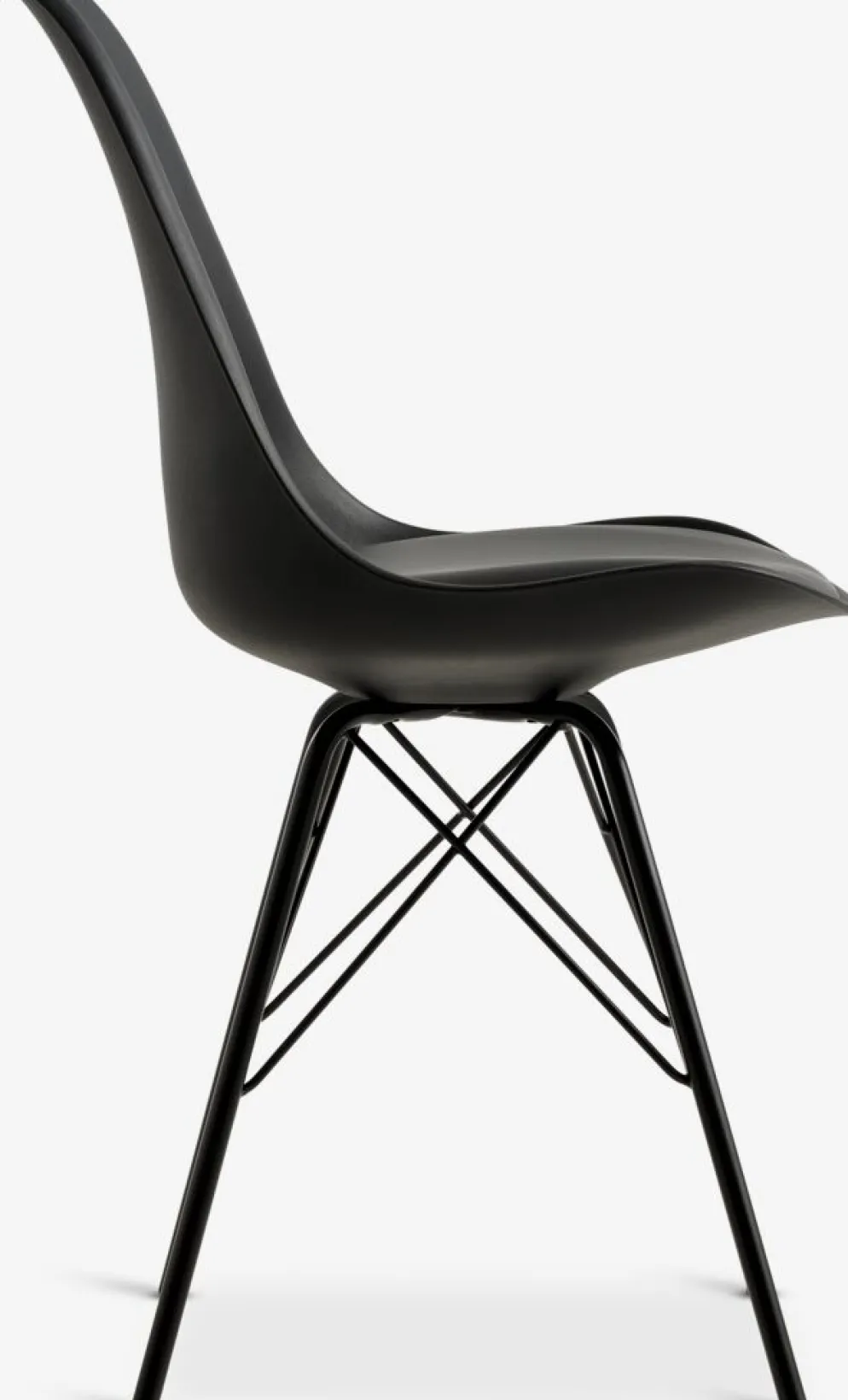 KLARUPSilla de comedor KLARUP polipiel negro/negro