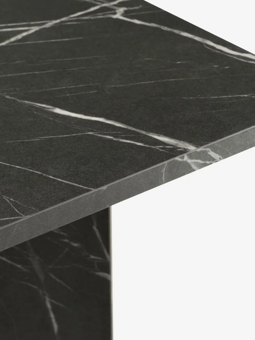 KRONDALMesa de comedor KRONDAL 90x180 color mármol negro