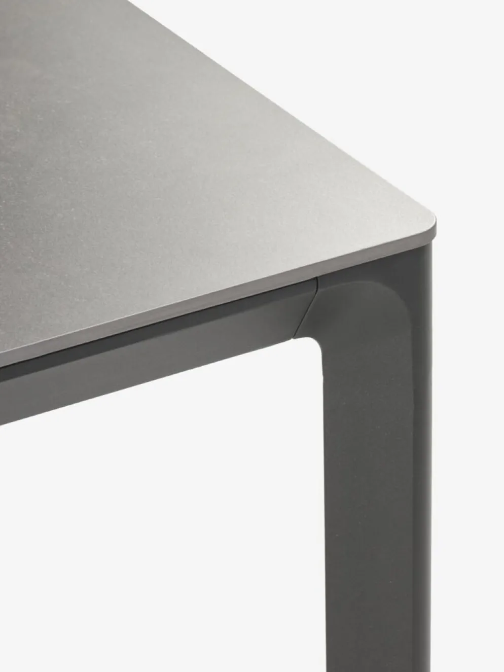 KUMLA + GILJAMesa KUMLA L200 + 4 sillas GILJA gris