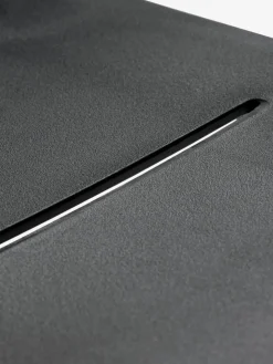 KUMLA + INGSTRUPMesa KUMLA L150 gris + 4 sillas INGSTRUP negro