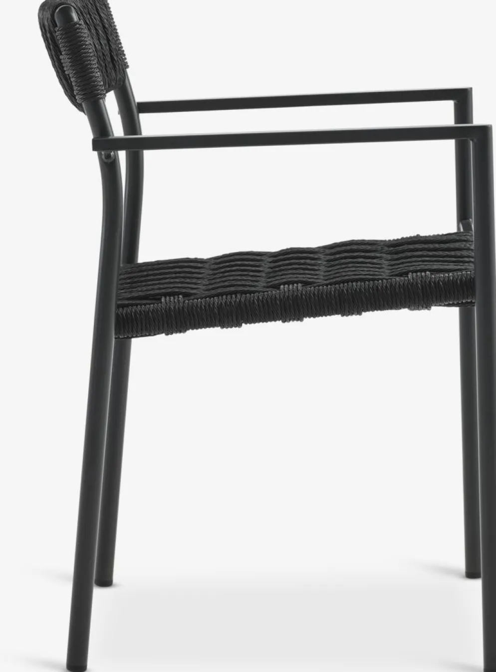 LANGET + TRILLEVALLENMesa LANGET L207 + 4 sillas TRILLEVALLEN negro