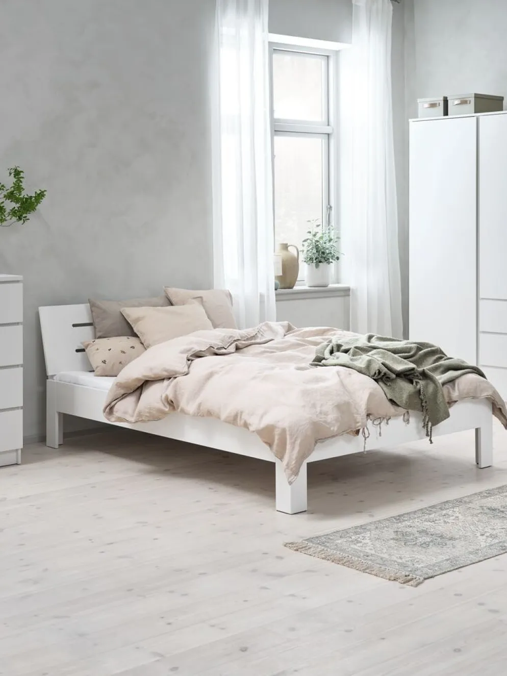 OLSKEREstructura de cama OLSKER 150x190 blanco