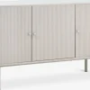 OVTRUPAparador OVTRUP 3 puertas beis