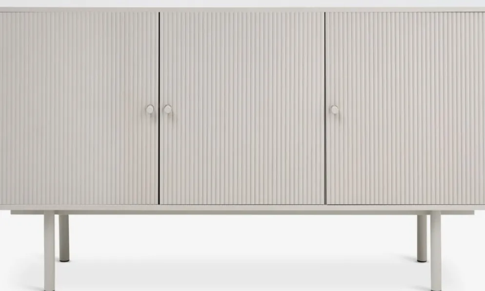 OVTRUPAparador OVTRUP 3 puertas beis