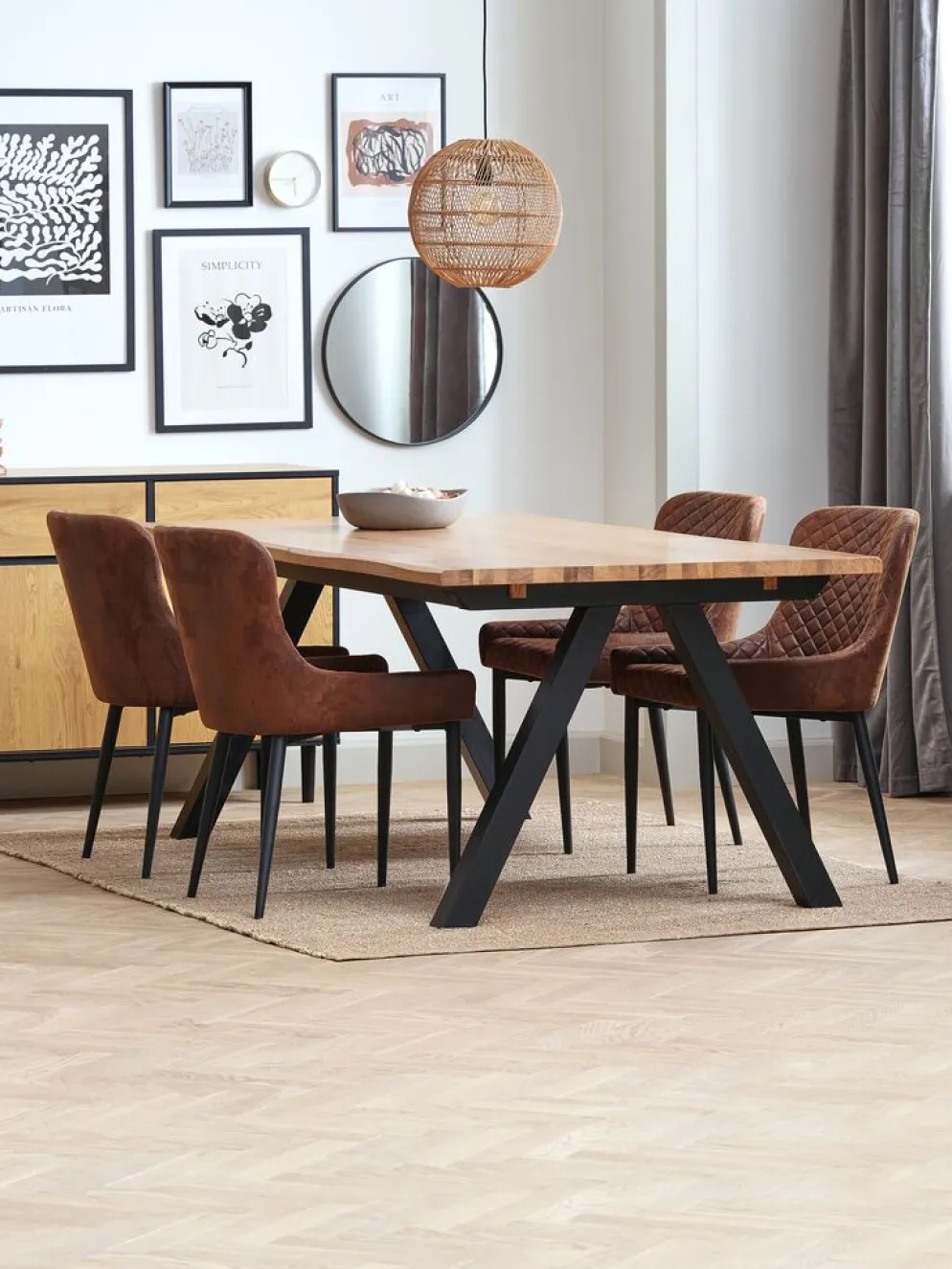 PEBRINGESilla de comedor PEBRINGE marrón envejecido/negro