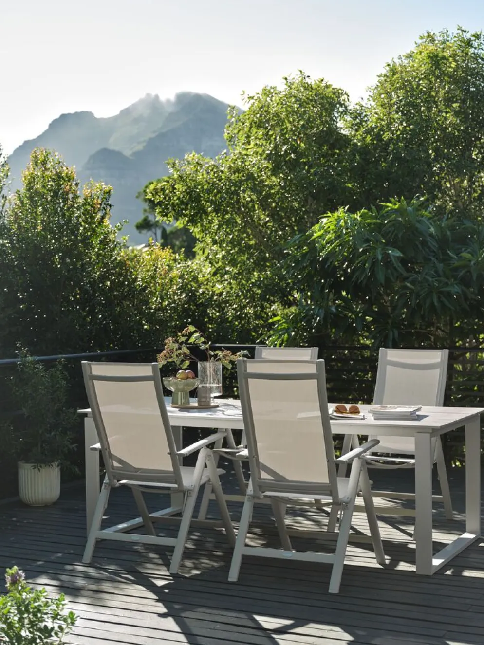 SONNERUPMesa de jardín SONNERUP A100xL215 beis