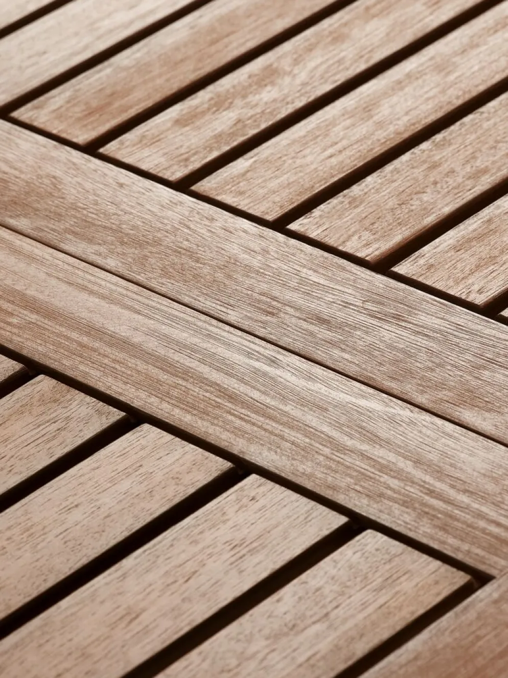 ULBJERG + HAMRAMesa ULBJERG L214/297 + 4 sillas HAMRA madera dura