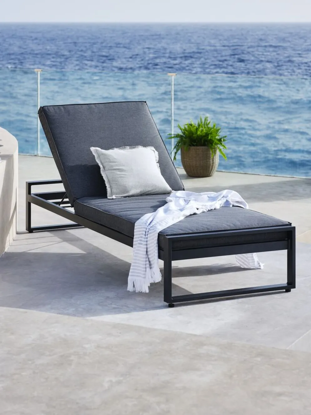 VONGETumbona VONGE A75xL210 secado rápido negro